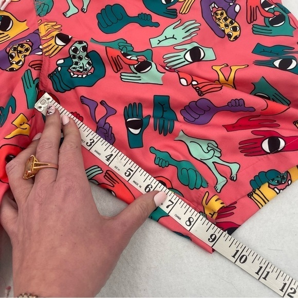 EMPYRE Men’s Swim Trunks Pink Hands/Feet print size: Large - Picture 8 of 8